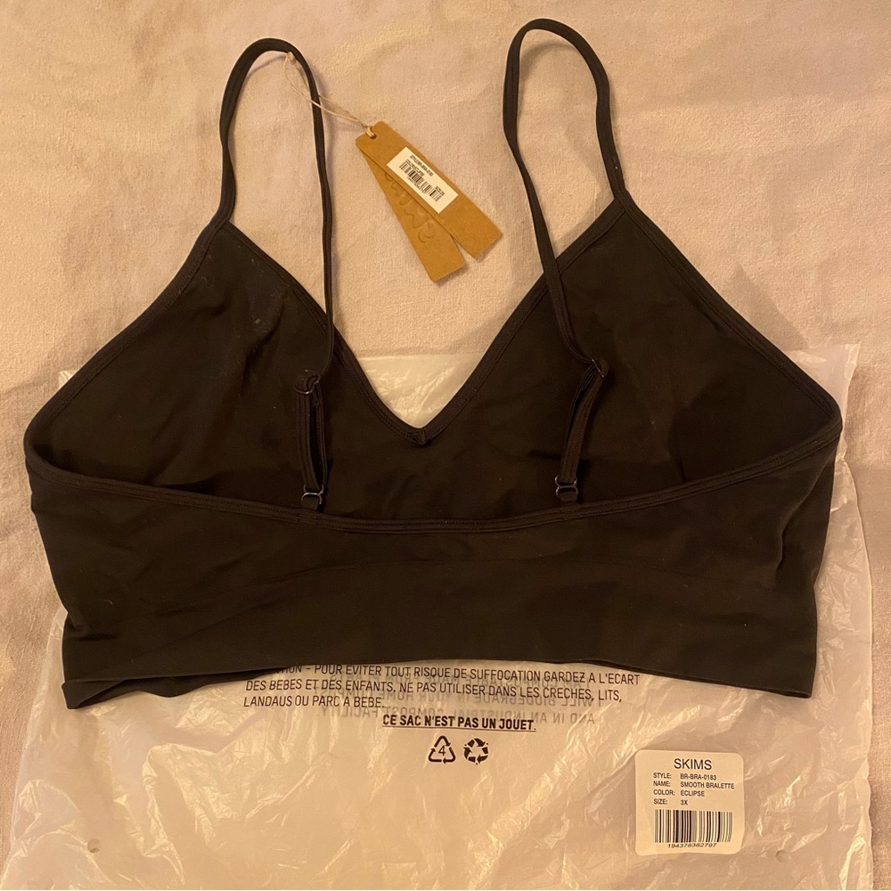 NWT SKIMS Smooth Bralette. Size 3X, Color Eclipse (Black)